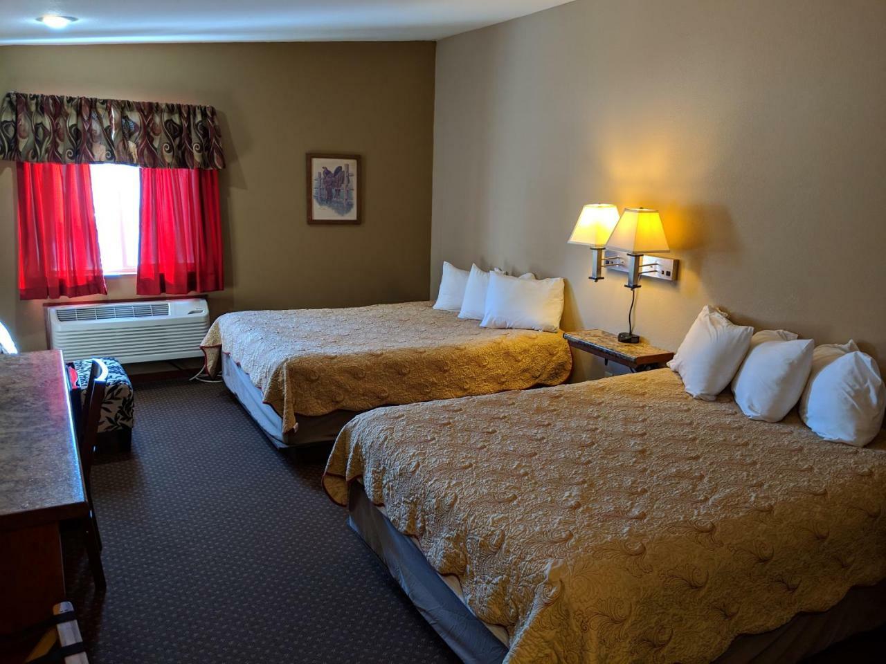 Sagebrush Inn & Suites Broadus 外观 照片