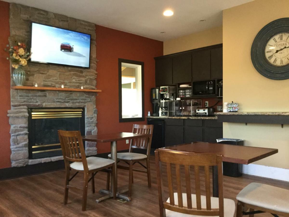 Sagebrush Inn & Suites Broadus 外观 照片